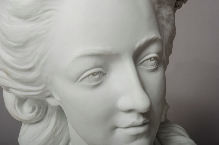 Picture of Bisque Bust of Elegant Woman