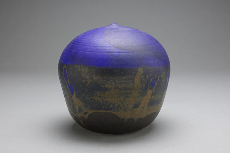 Picture of Moon Jar With Rattle