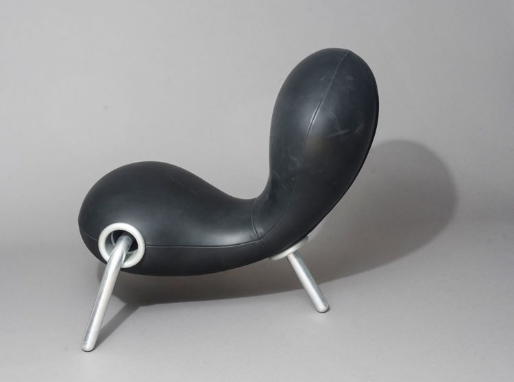 Picture of Embryo Lounge Chair