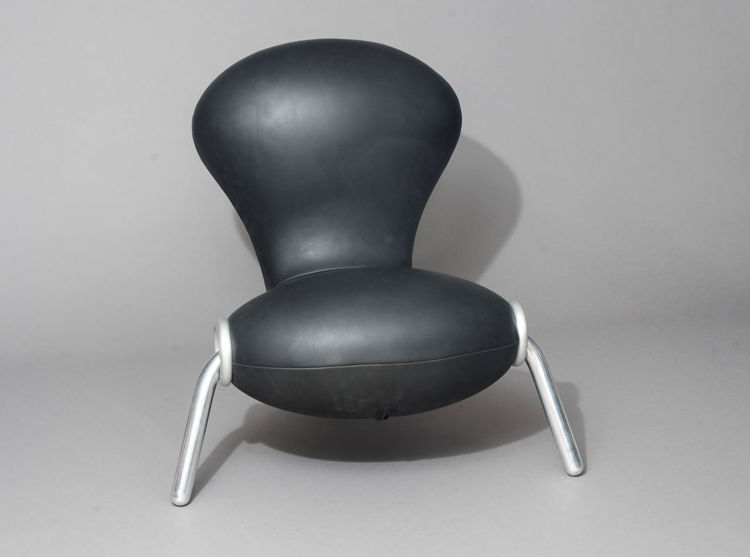 Picture of Embryo Lounge Chair