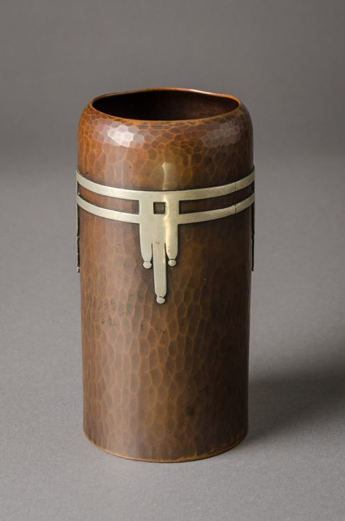 Picture of Dard Hunter Vase