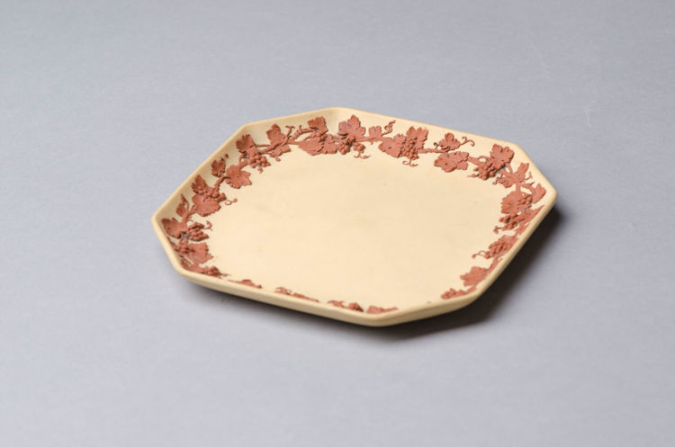 Picture of Circular Plate Caneware