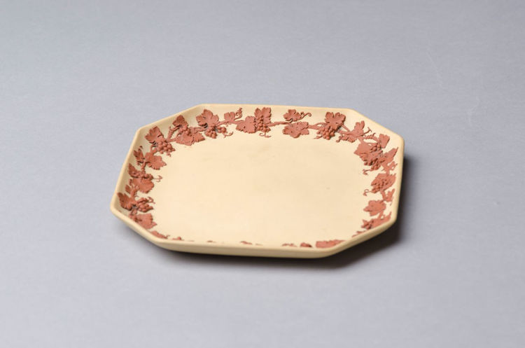 Picture of Circular Plate Caneware