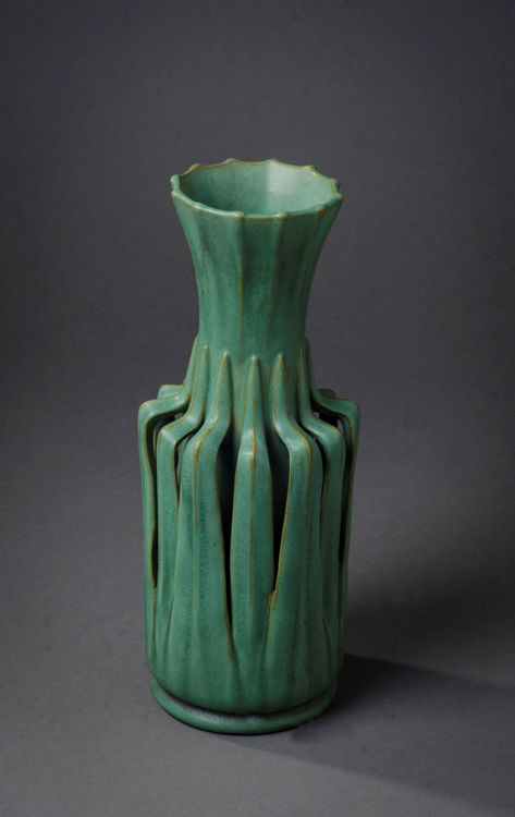 Picture of Reticulated Vase