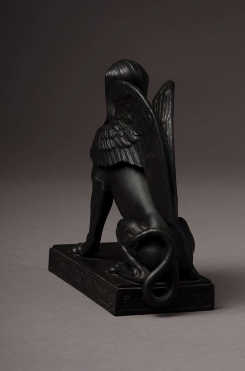 Picture of Sphinx - Black Basalt