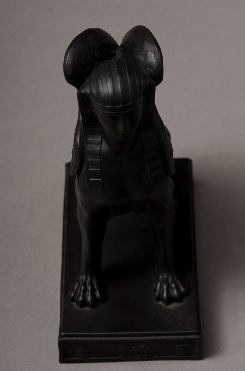 Picture of Sphinx - Black Basalt