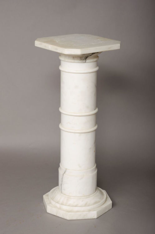 Picture of Column of White Marble