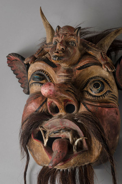 Picture of Large Mask