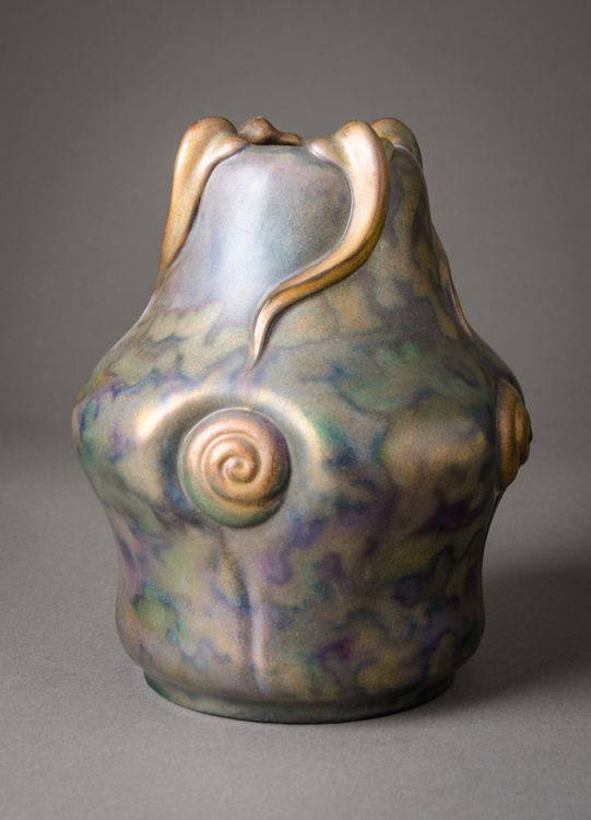 Picture of Vase with Snails