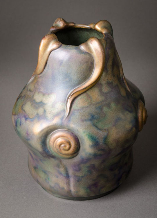 Picture of Vase with Snails