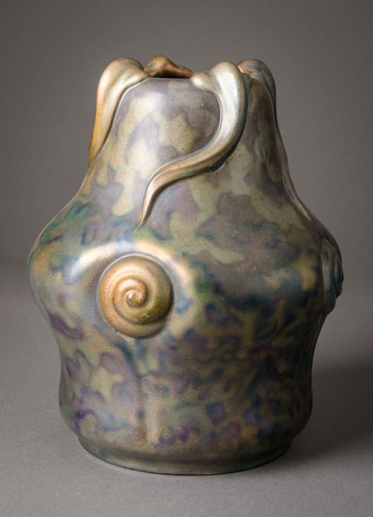 Picture of Vase with Snails