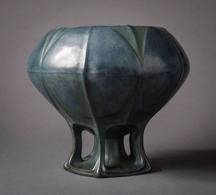 Picture of Footed Jardiniere