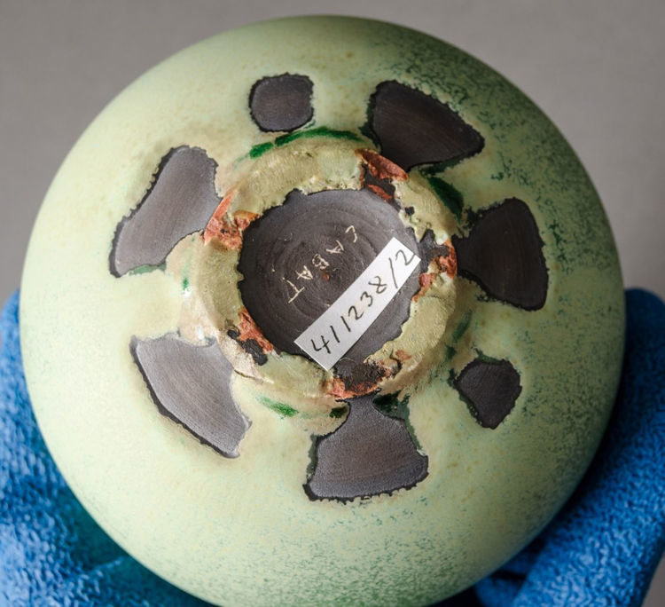 Picture of Apple Green Glaze Feelie