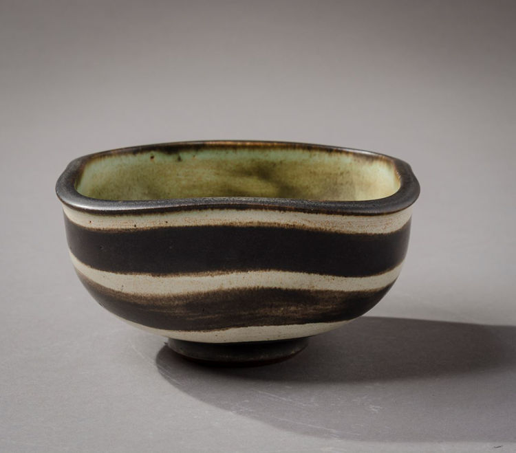 Picture of Four-Sided Bowl