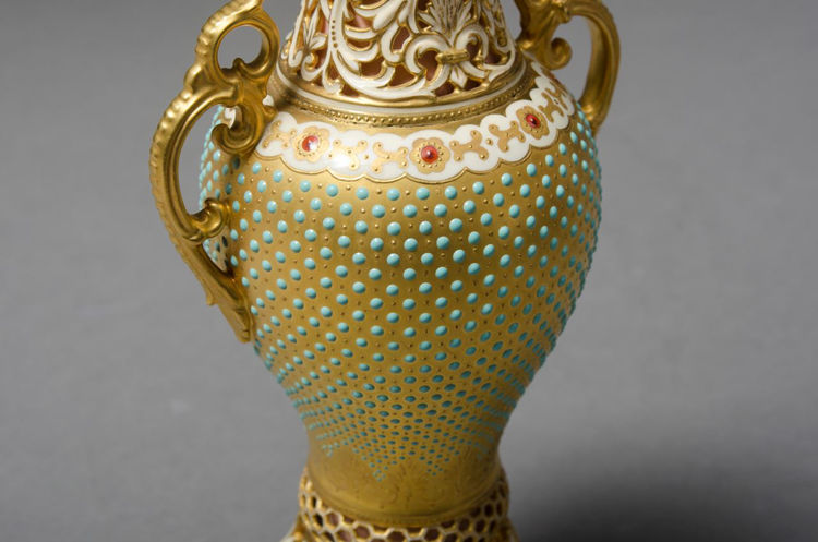 Picture of Jeweled Vase and Cover