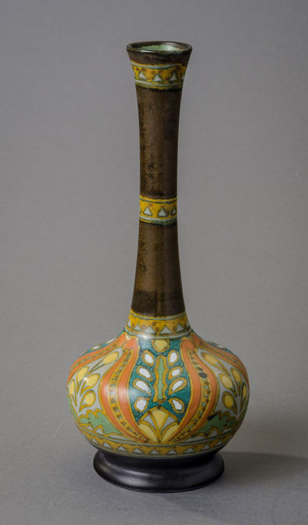 Picture of Bottle Shaped Vase