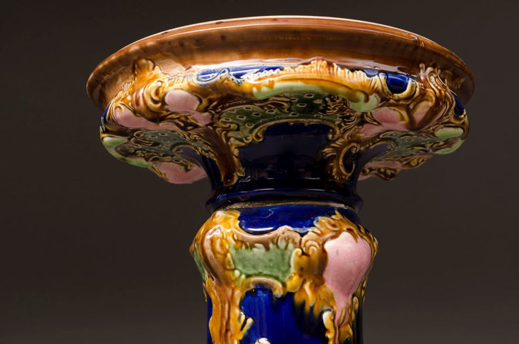 Picture of Majolica Pedestal