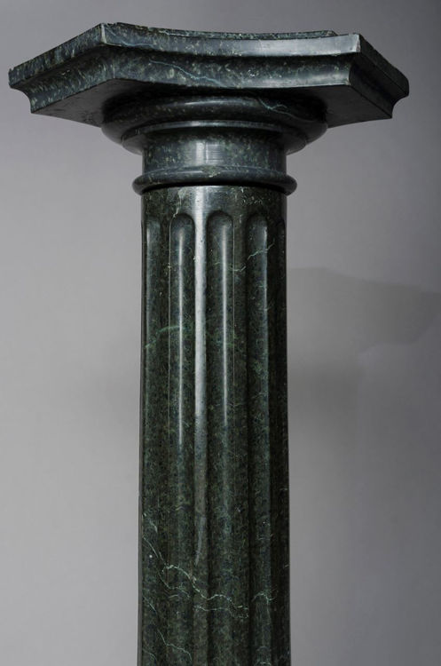 Picture of Dark Green Marbled Pedestal