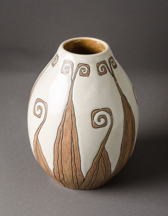 Picture of Vase with Organic Pattern